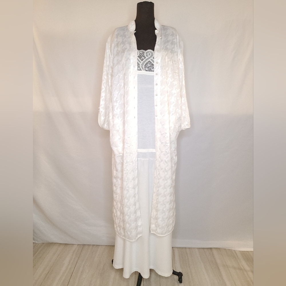 Vintage 1970s White Lace Peignoir Set Nightgown Robe Bridal Lingerie